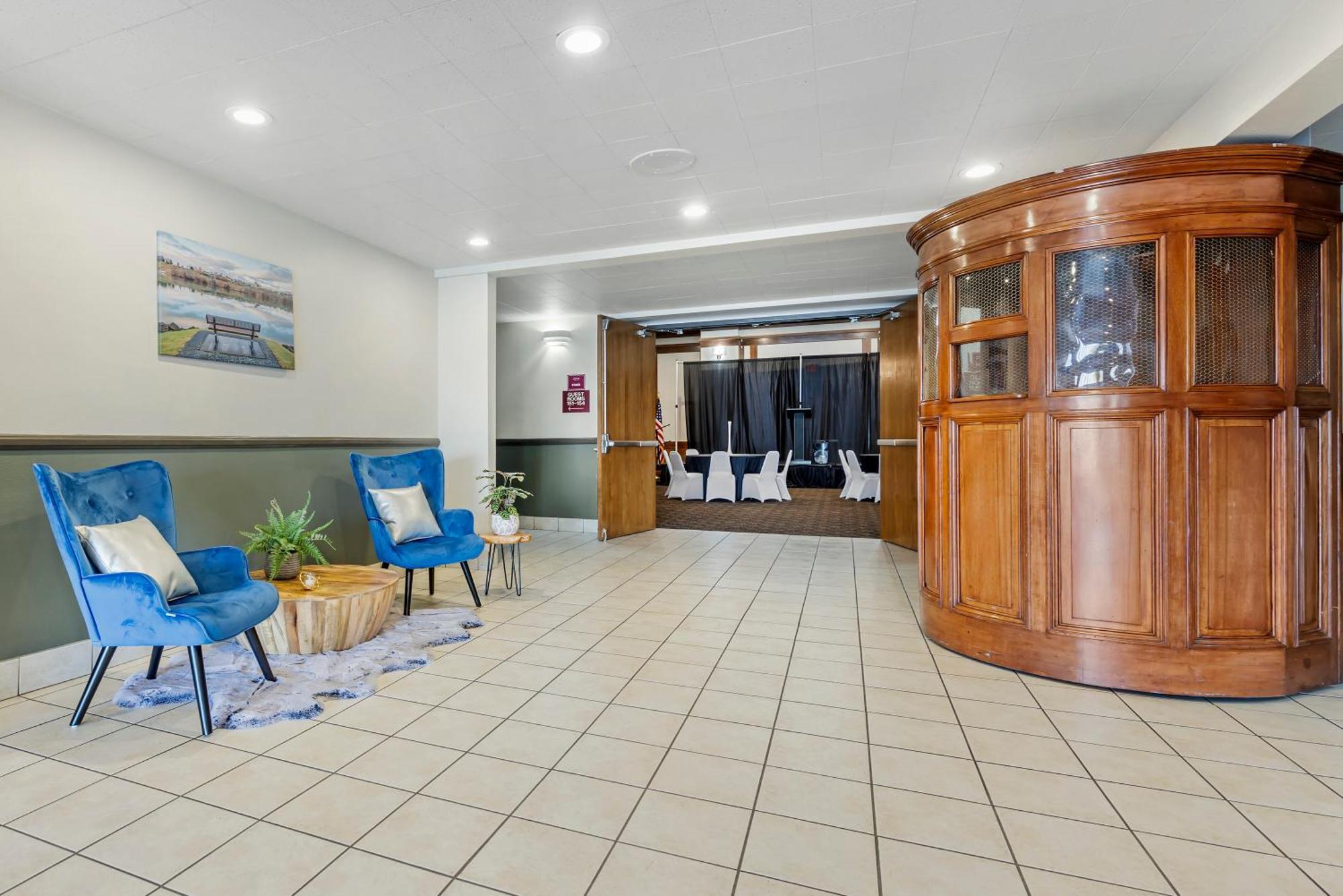 Seaport Inn & Suites Lewiston Ngoại thất bức ảnh